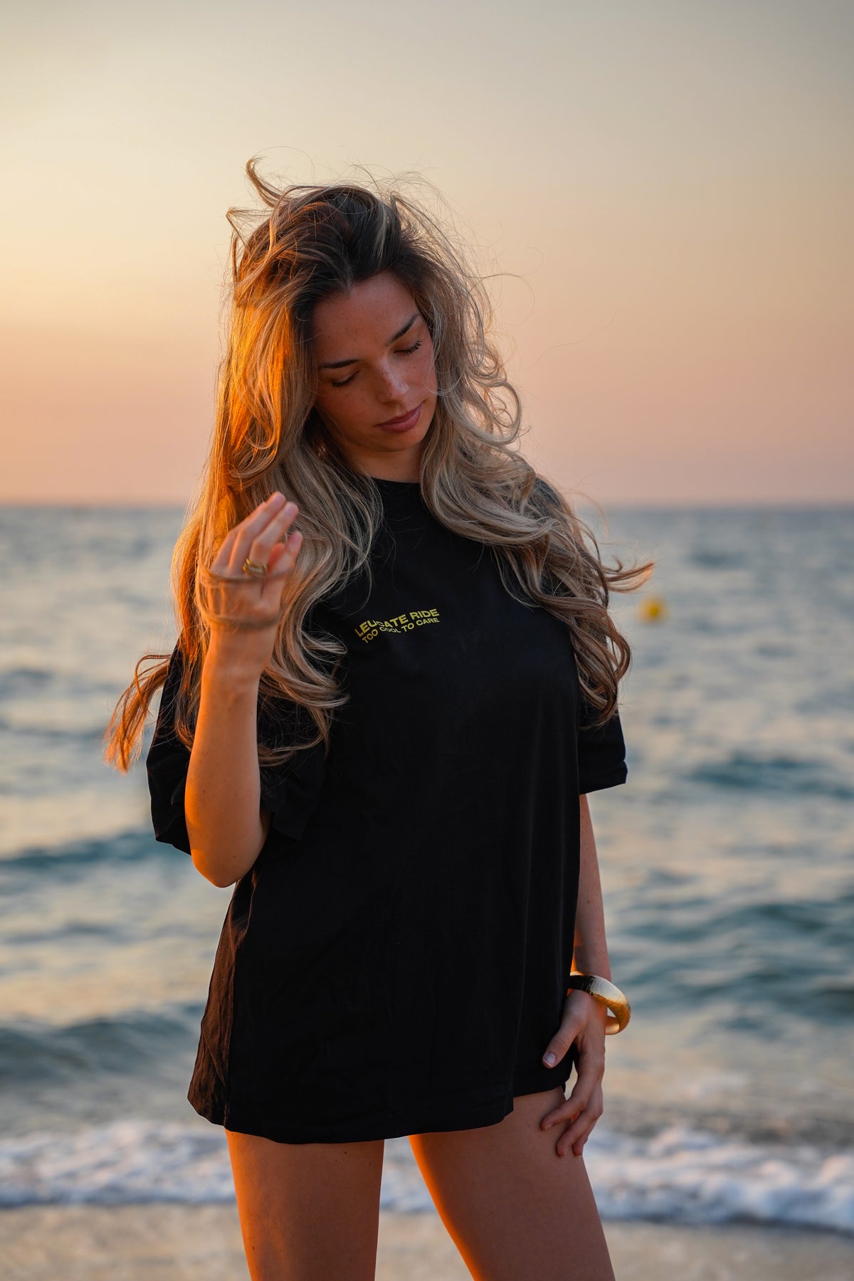 T-Shirt Oversize Too Cool to Care